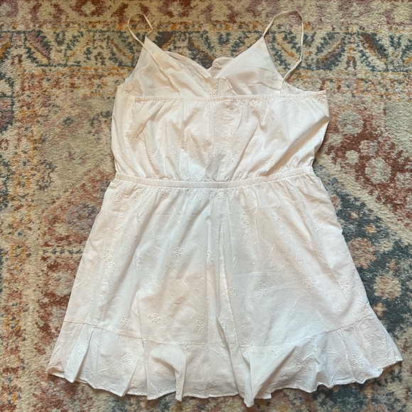 Express White Fit&Flare, Ruffle Wrap Dress - Picture 4 of 4
